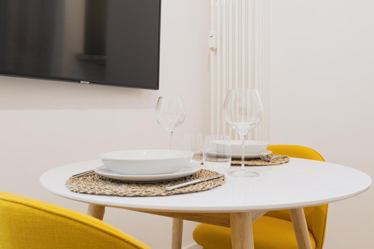Easylife - Oasi Chic Pochi Passi Dai Navigli Apartamento Milão Exterior foto