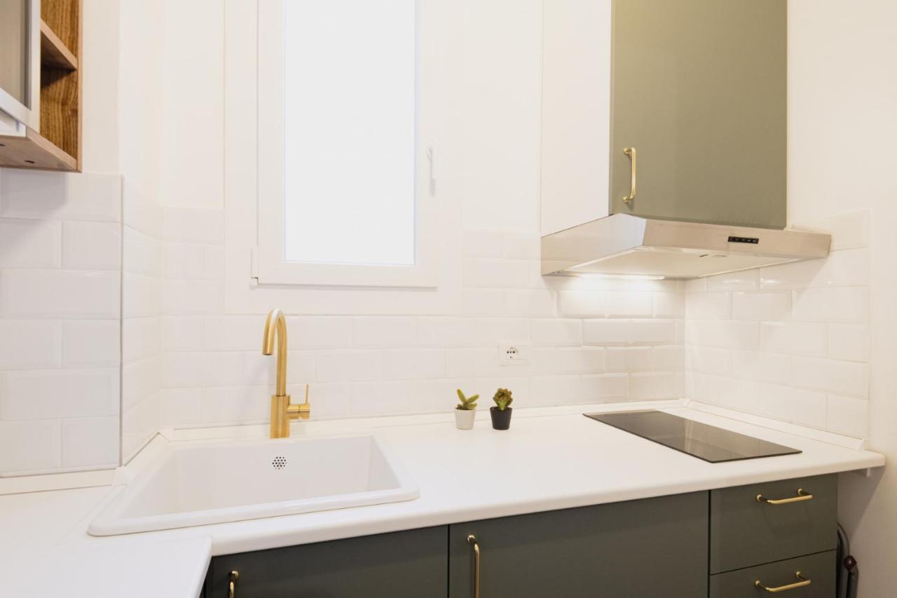 Easylife - Oasi Chic Pochi Passi Dai Navigli Apartamento Milão Exterior foto